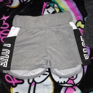 (LOVE) shorts
